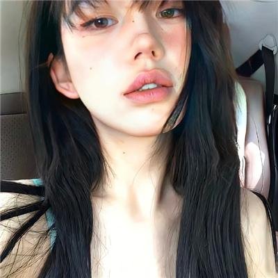 绿茵春色